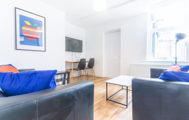 Helmsley Road, Jesmond Vale, Newcastle - Image 1